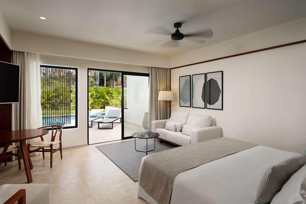 Live Aqua Beach Resort بونتا كانا الغرفة الصورة
